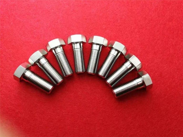 ສະແຕນເລດ stee304 ໝູນ ວຽນສະກູ / hexagon head bolt ss 304 truss head bolt