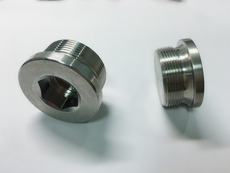 ລູກຄ້າເຮັດດ້ວຍແຫວນສະແຕນເລດສະແຕນເລດດ້ວຍແຫວນທີ່ ສຳ ຄັນ ss